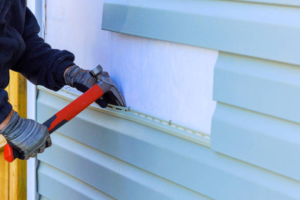 Trusted Emergency Siding Repair service in Mount Pleasant, SC - Creative Siding